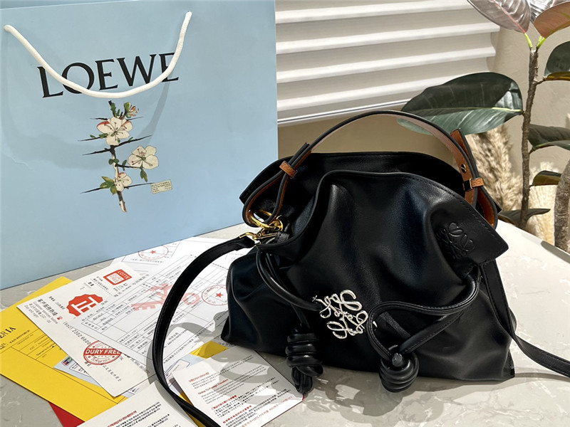 ロエベ ショルダー バッグ 巾着 ポシェット loewe ハンドバッグ 大人 ...