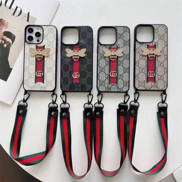 gucci iphone16 ケース 蜂 iphone16promax ケース ハイ ブランド グッチ ハチ スマホケース iphone15/15pro ケース ブランド 人気 iphone14/13/12 ケース ストラップ 付き